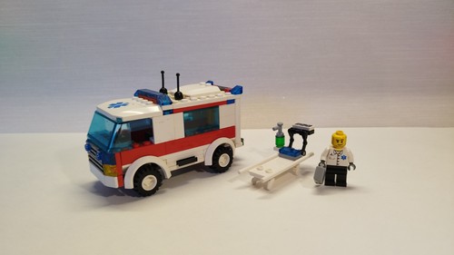 Lego city 7890 krankenwagen - lego,