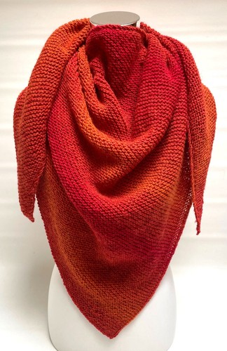 Handgestricktes tuch - handgestricktes,