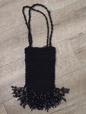 Makramee - Tasche mit Perlenfransen,in schwarz,neues Einzelstück