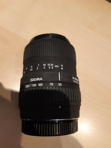 Objektiv sigma 200 - 1,