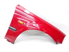 Honda Civic EJ6 Kotflügel vorn rechts rot mit gelben Seitenblinker BJ1999