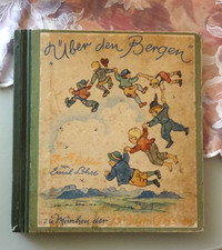 Über den Bergen - 12 Bilder
