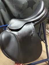 Neuwertiger Euroriding Springsattel Emilio 18/33 +2 Kissen Schwarz