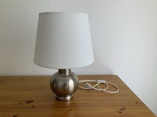 Moderne Metall Tischlampe Nachttischlampe Tischleuchte  E27 60W mit Lampenschirm