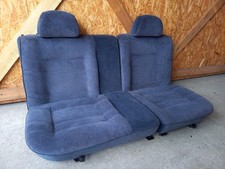 VW Golf 3 Golf III MK3 Rücksitzbank mit Kopfstützen Ausstattung Innenausstattung