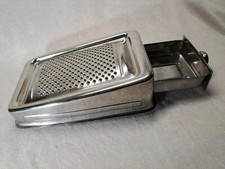 Parmesanreibe Edelstahl mit Schublade MEPRA 18/10 Inox Käsereibe Original Italy