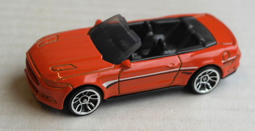Hot wheels 2015 ford - hot,