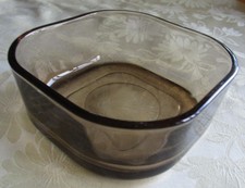 Glasschale Rauchglas eckig