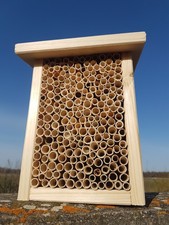 Insektenhotel Bienenhaus für