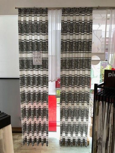 Dekoschals mit faltenband - mit,