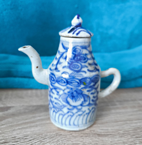 Blau weiße porzellan teekanne - blau-weiße, porzellan-teekanne