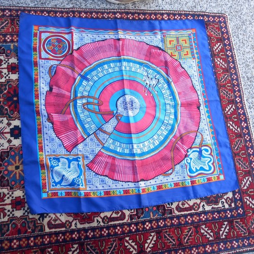 Quadratischer hermès schal - hermès,