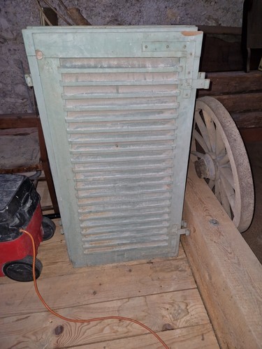 Alte holz fensterläden - holz,