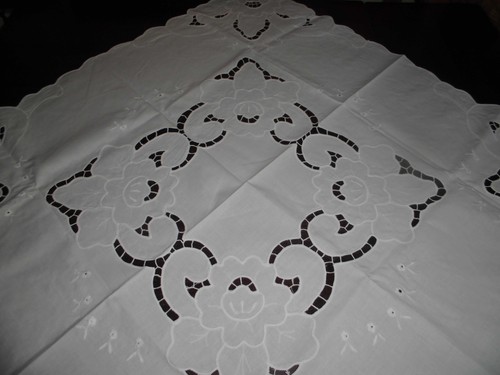 Tischdecke 85x85 richelieu - tischdecke,