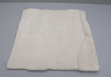 Westwing Collection Kissenhülle Gabriel mit getufteten Verzierungen Cremefarben