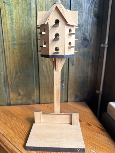 Taubenschlag modell aus holz - taubenschlag,