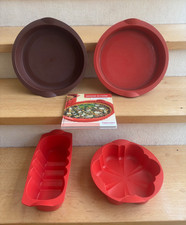 TUPPERWARE 4 Silikonbackformen Genuss in Form  Buch und  Zugabe -Kitchen- Form