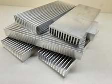 Kühlkörper Fischer SK 407 83 x 25 210 lang Neu Reste Strangkühlkörper 6 Stück