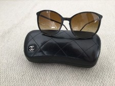 CHANEL Sonnenbrille CC 