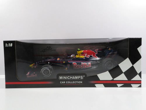 Minichamps 150090015 red - 1:18,