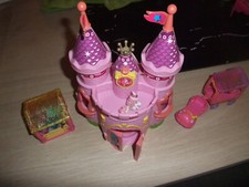 filly pferde schloss, mit viel Zubehör, Klappbar, neuwertig, Kunststoff, wenig g