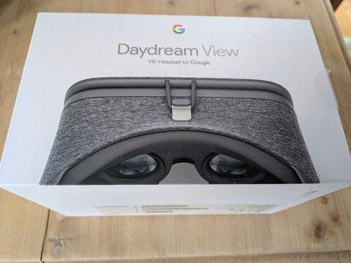 Google daydream view - view,