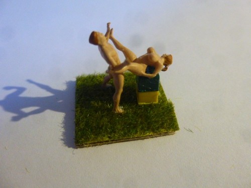 Sexy figuren klein - 1:87,