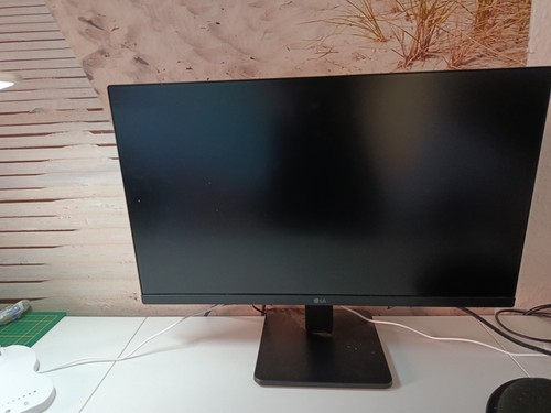 Full monitor - full, hd