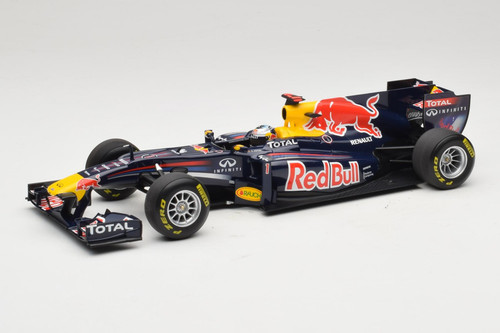 Red bull rb7 vettel showcar - bull, #1