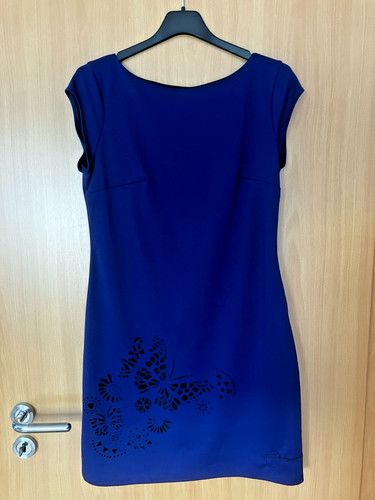 Elegantes ärmelloses blaues