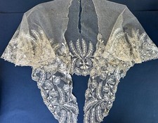 Antique Lace Silk Blonde Lace