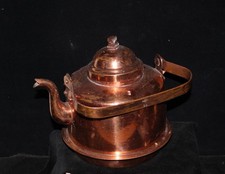 Antik alter Kupferkessel mit