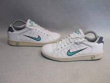 Nike Court Tradition 2 Sneaker