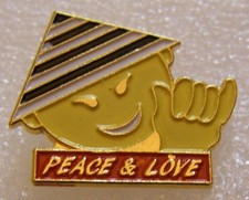 Pin's PEACE & LOVE