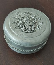 Antike Zinndose mit Deckel 924g schwer Handarbeit Deckeldose bäuerlich floral