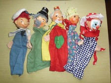 5 ältere Handpuppen