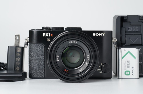 Near mint sony cyber - mint], cyber-shot