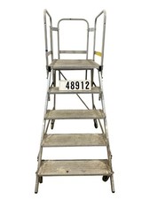 Zarges Alu Podestleiter Podesttreppe Plattformtreppe Höhe 182cm 48912