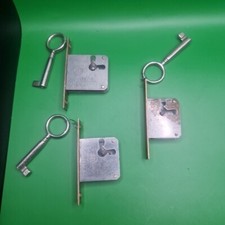 Alte Möbel Einsteckschloss Dorn +15mm Junie Links Antik Möbelschloss Kommode DDR