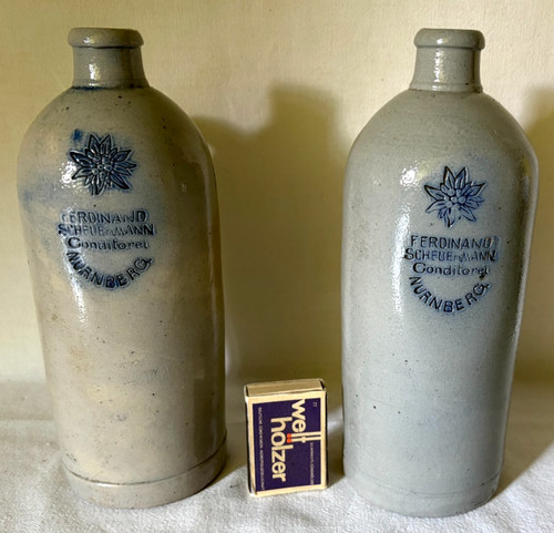 Alte flasche steinzeug - 2, flasche;