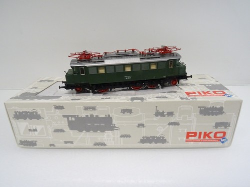 Piko 0393 lok - h0,