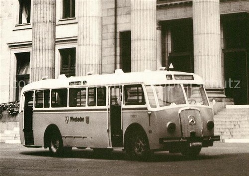 Autobus omnibus oldtimer - omnibus,