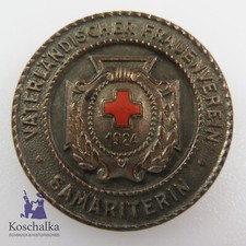 Vaterländischer Frauenverein vom Roten Kreuz (VFV) Brosche Samariterin (2759EB)