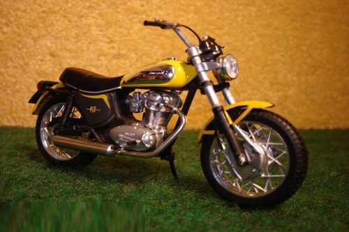 Ducati 450 scrambler gelb - 450,