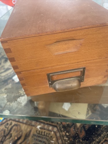 Vintage karteikasten aus holz - karteikasten,