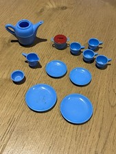 Blaues Geschirr für