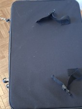 Koffer mit 4 Rollen sehr gut