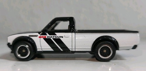 Hot wheels datsun 620 truck - datsun,