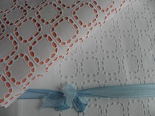 2 Überschlaglaken & 2 Kissen