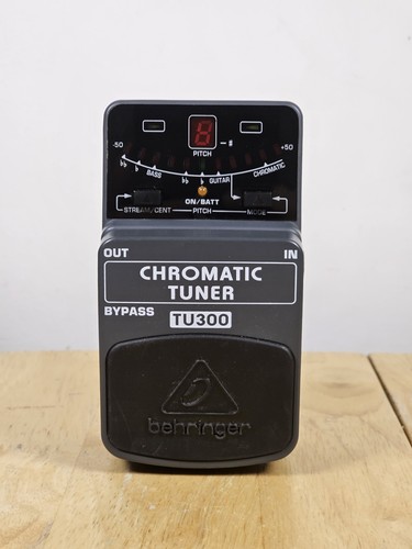 Behringer tu300 gitarre bass - tu300, gitarre/bass